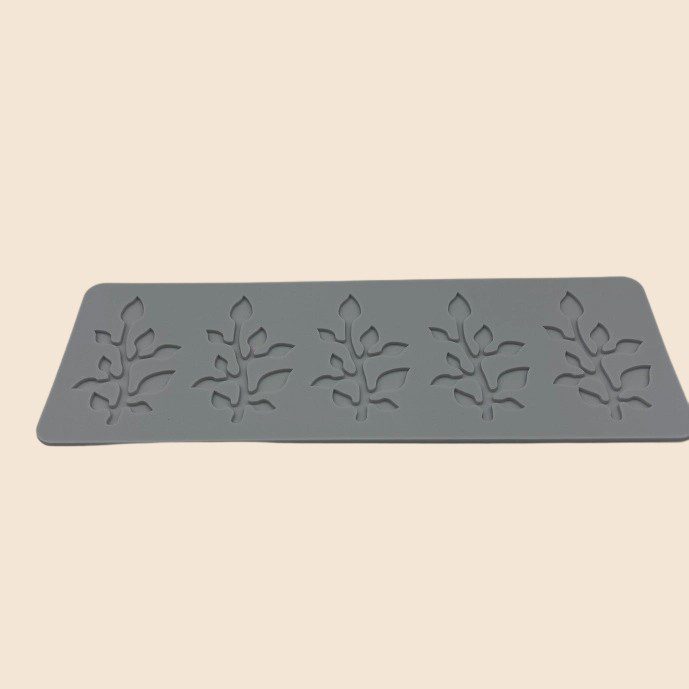 cake decoration baking silicone stamping mold(five consecutive leaves) cake decoration baking silicone stamping mold(five consecutive leaves)